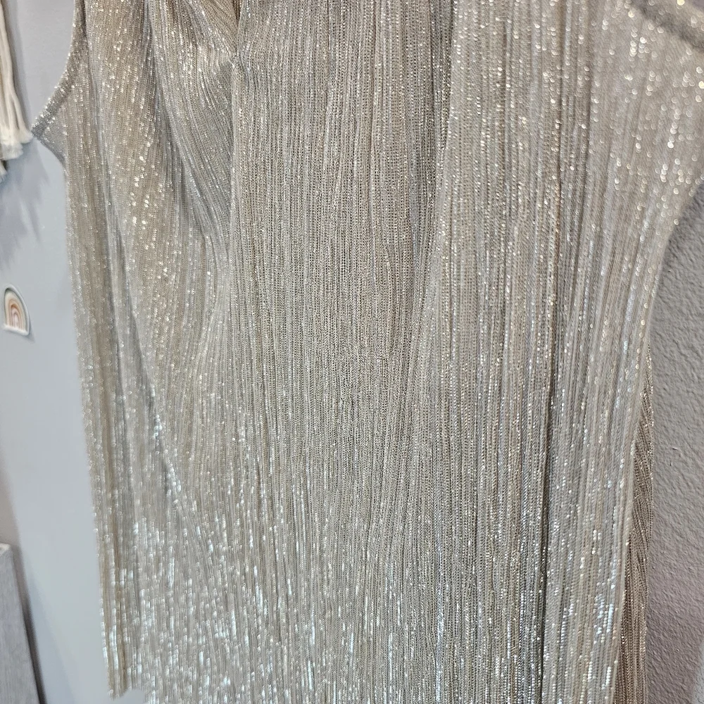 Anthropology shimmer smocked tank - Picture 8 of 16